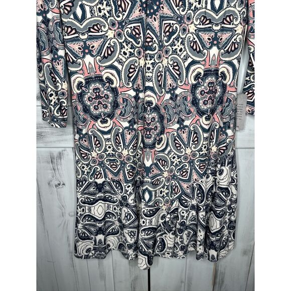 NWT ELIZA J BLUE PINK PAISLEY MOSAIC 3/4 SLEEVE STRETCH JERSEY SHIFT DRESS 14 - Picture 2 of 16